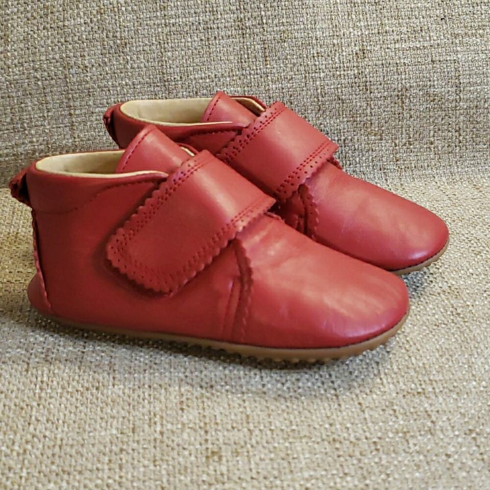 Pom Pom Beginners 6 Scallops Red Baby Leather Size 23 Danish Design Soft Durable